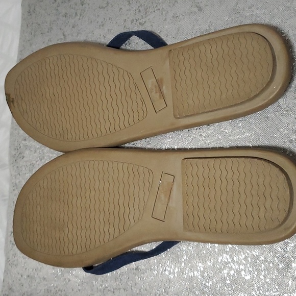 J.Crew Rainbow flip flops blue sandals size 12 - Picture 4 of 4